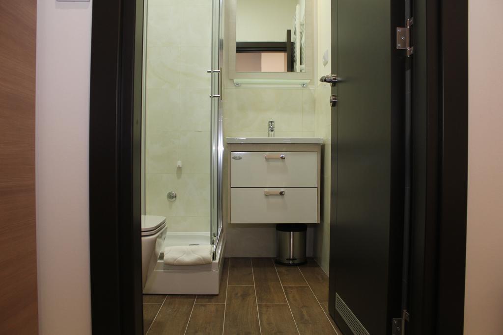 Wake Up Apartments&Rooms Belgrado Buitenkant foto