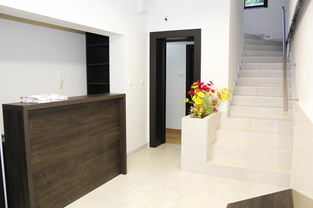 Wake Up Apartments&Rooms Belgrado Buitenkant foto