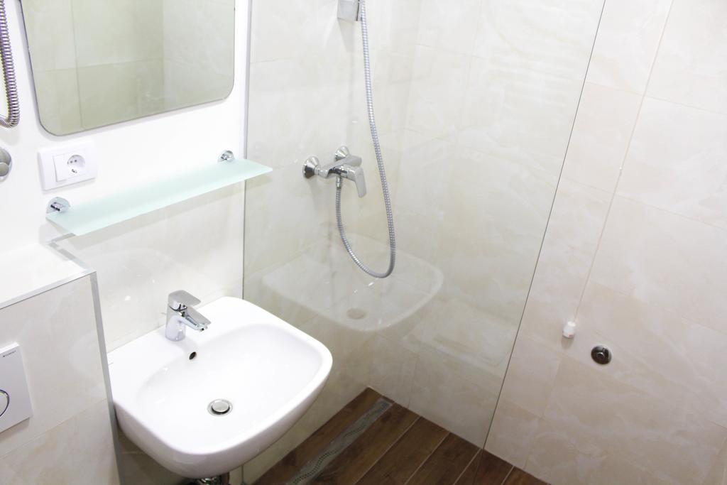 Wake Up Apartments&Rooms Belgrado Buitenkant foto